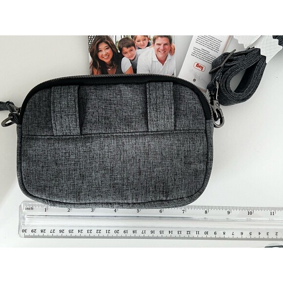 Lug Coupe Gray Quilted RFID Crossbody/Waist Bag with Adjustable Strap NWT - Picture 10 of 13